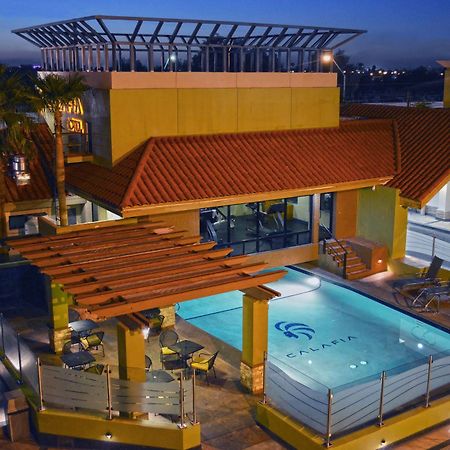 Hotel Calafia Мехикали Экстерьер фото