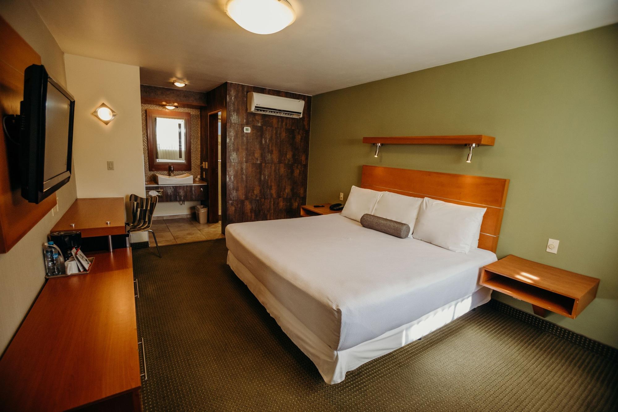 Hotel Calafia Мехикали Экстерьер фото