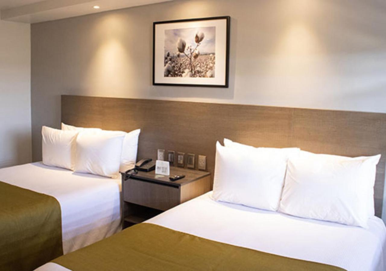 Hotel Calafia Мехикали Экстерьер фото